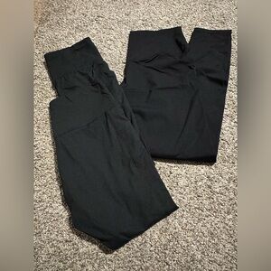 Sleek Black Women's Leggings